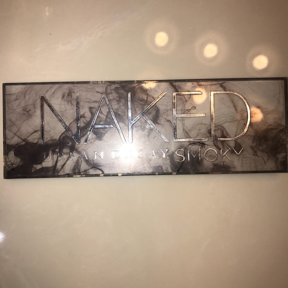 Naked smoky eye eyeshadow